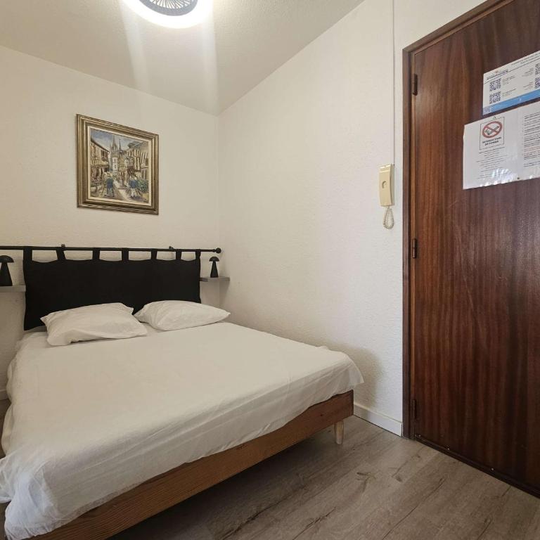 T1 confortable avec WIFI inclus - FR-1-553-309 - Apartment - 8