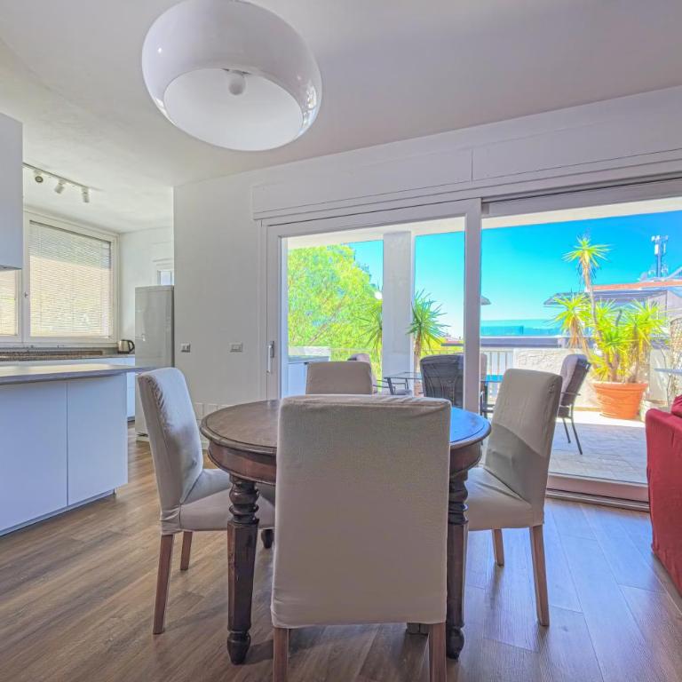 Flamingo tra il parco e il mare - Three-Bedroom Apartment - 1