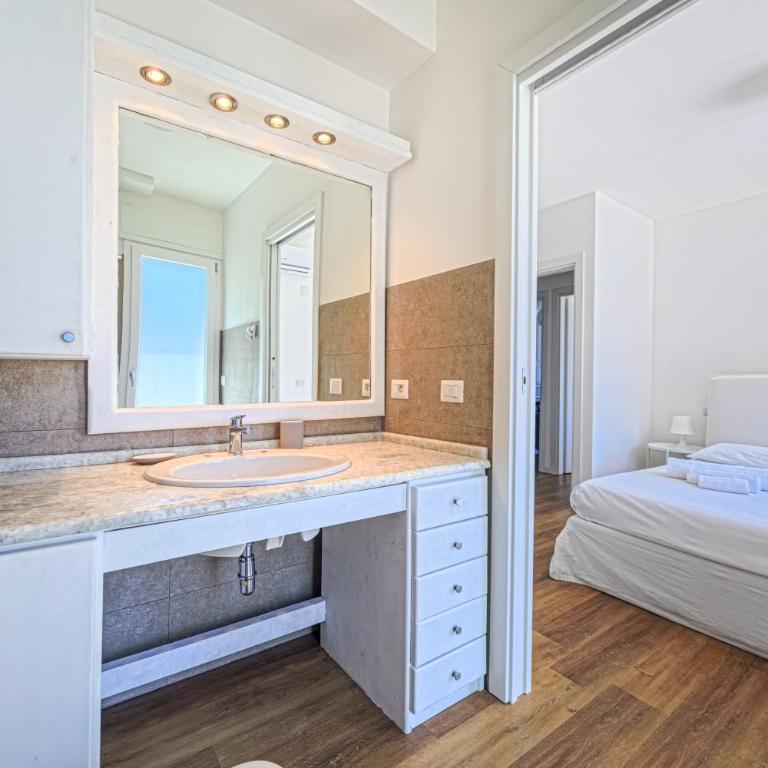 Flamingo tra il parco e il mare - Three-Bedroom Apartment - 21