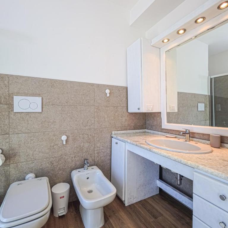 Flamingo tra il parco e il mare - Three-Bedroom Apartment - 23