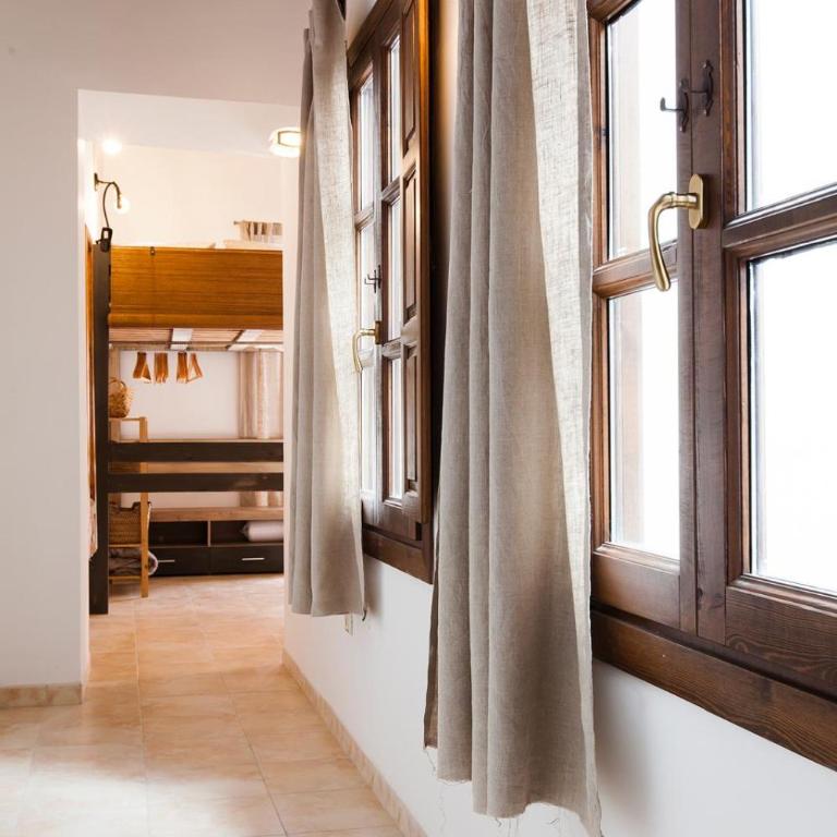 Bonito en el barrio mas turístico Parking gratuito - Apartment mit 1 Schlafzimmer - 48