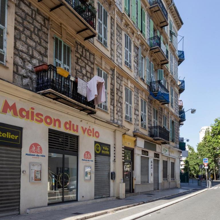 Hyper centre de Nice 2p rénové emplacement idéal - Apartamento de 1 dormitorio - 24