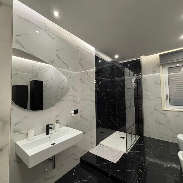 Bellavista Home - Two-Bedroom Apartment - 23