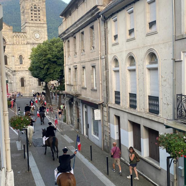 CHEZ HARRY POTTER- Séjour Magique au Cœur de Luchon - Maison 3 Chambres - 31