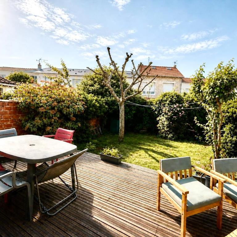 Charming home near beaches & center - Casa Vacanze - 11