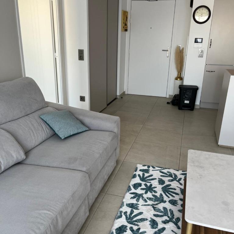 One Bedroom Fréjus Proche plages by Sweet Accommodation - Apartamento de 1 dormitorio - 4