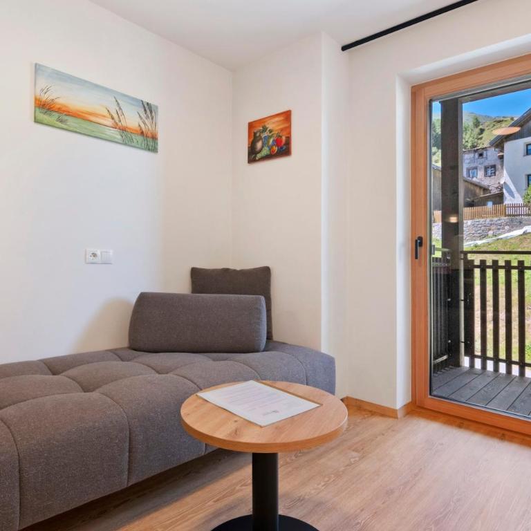 Residence Froy - Appartamento Superior con 1 Camera da Letto e Balcone - 15