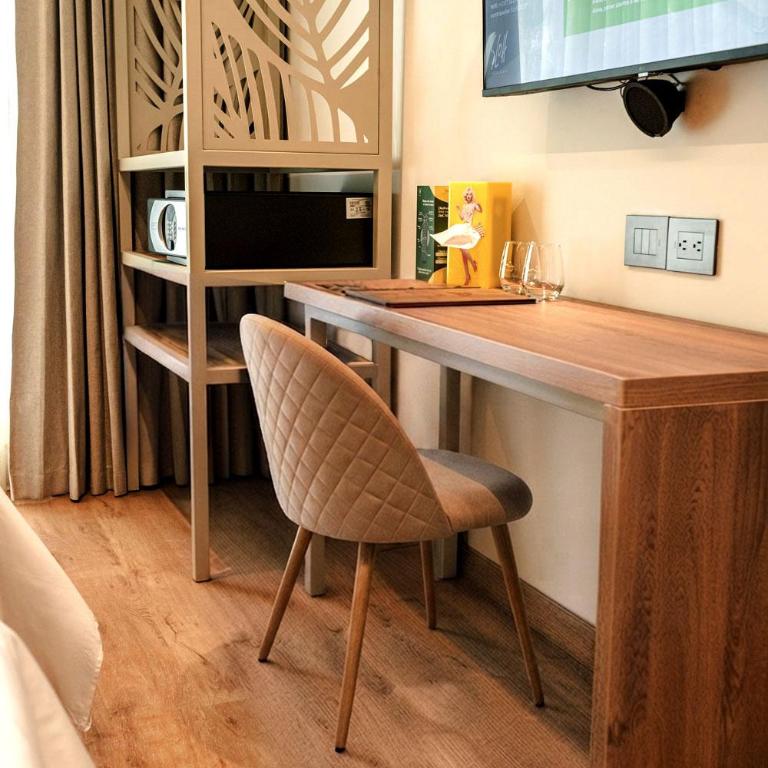 Sloh Hotel & Bar Manila Medellin - Twin Room - 6