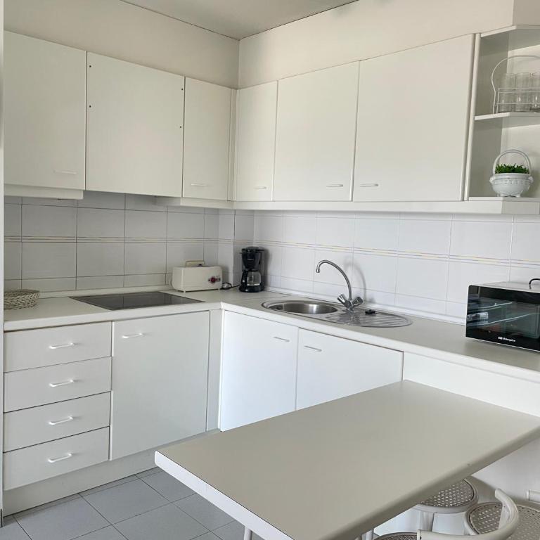 Global Immo 2223 ROCMAR - Apartamento de 1 dormitorio con balcón y vistas al mar - 14