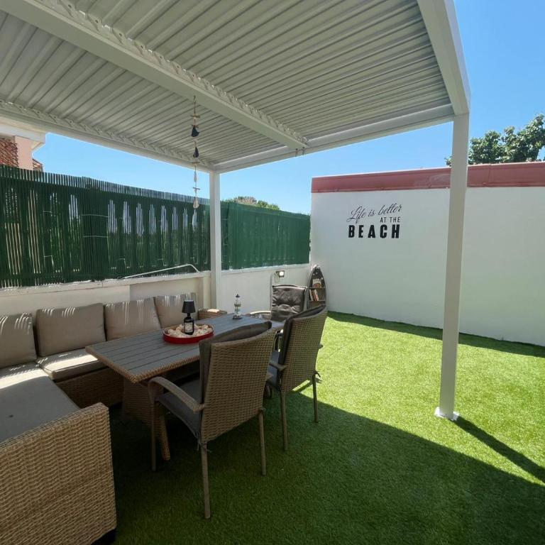 House with Garden Near the Beach and AC - Casa con 2 Camere da Letto - 6