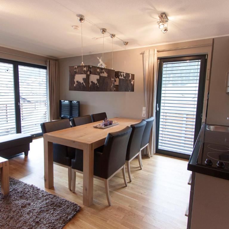 Appart Laijola - Deluxe Apartment mit Balkon und 2 Schlafzimmern - 2