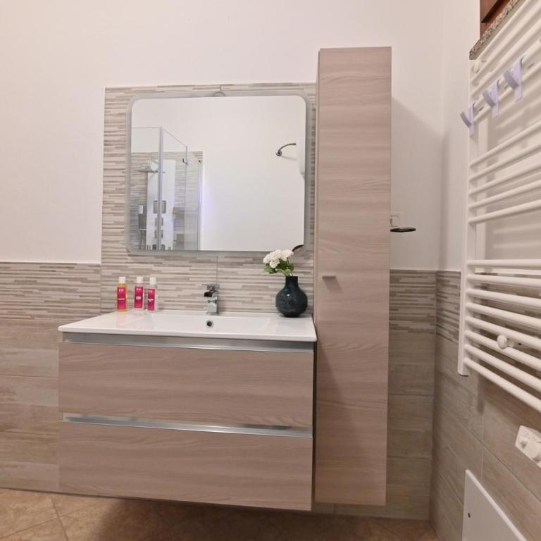 IzzHome Sa Domo d'Amare - Appartamento con 2 Camere da Letto - 8
