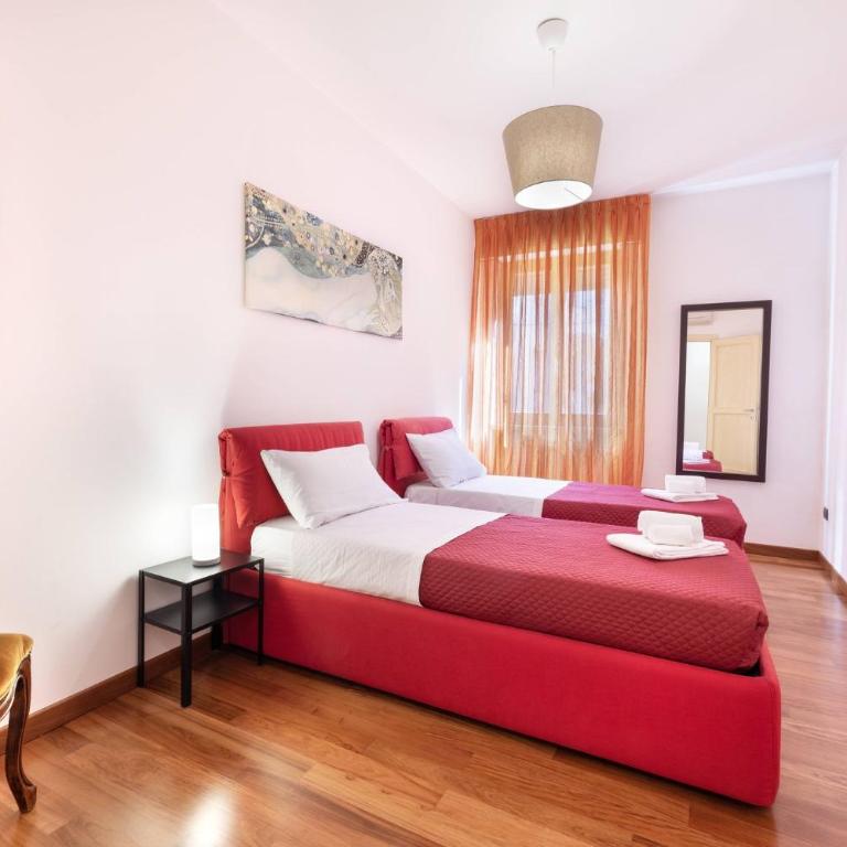 Exclusive Verona Apartment - Arena Views, 3 Bedrooms, Wi-Fi - Appartamento - 2