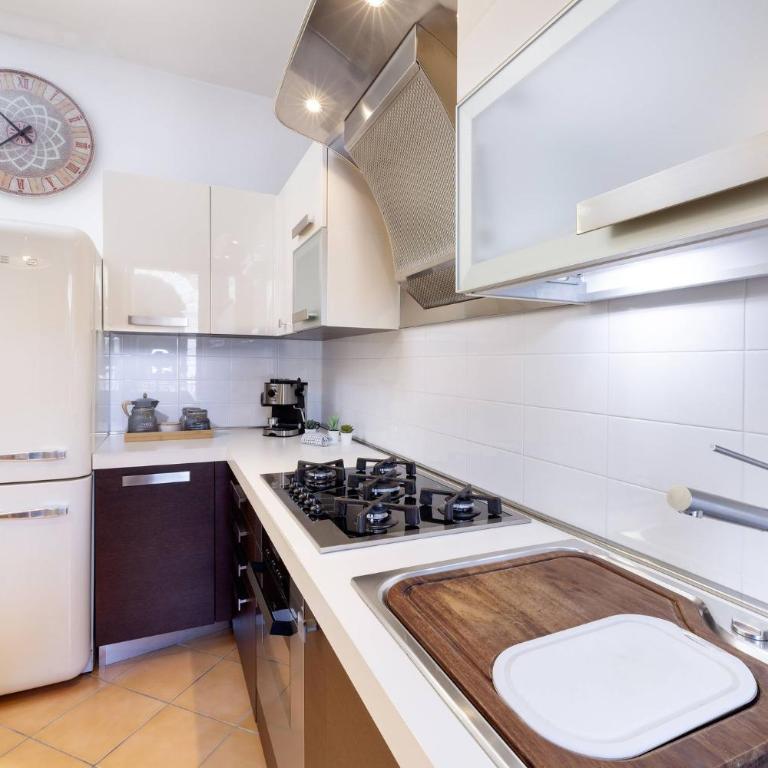Exclusive Verona Apartment - Arena Views, 3 Bedrooms, Wi-Fi - Appartamento - 21