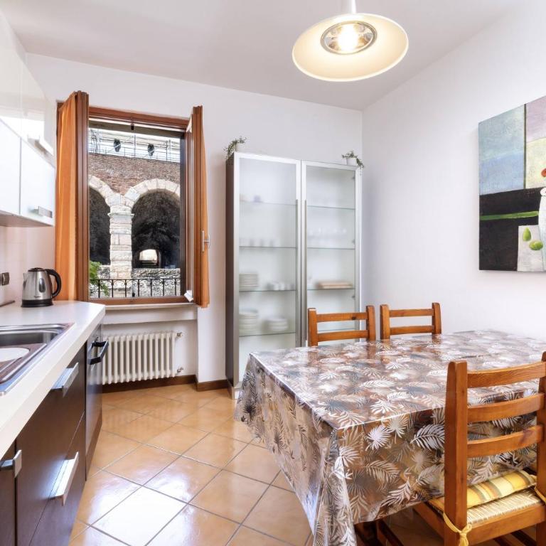 Exclusive Verona Apartment - Arena Views, 3 Bedrooms, Wi-Fi - Appartamento - 22