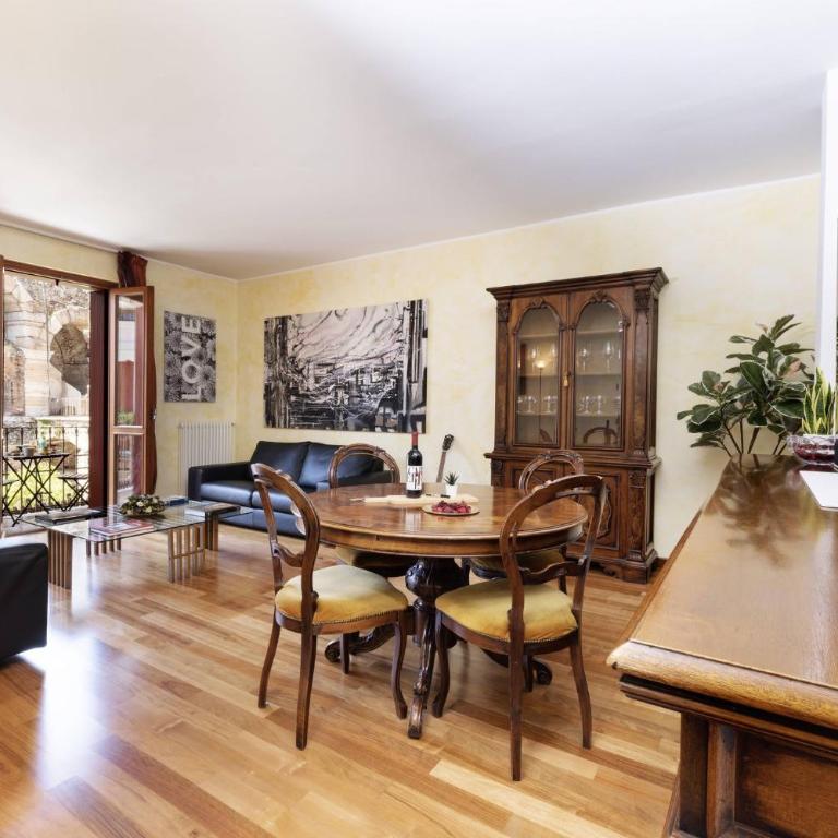 Exclusive Verona Apartment - Arena Views, 3 Bedrooms, Wi-Fi - Appartamento - 34
