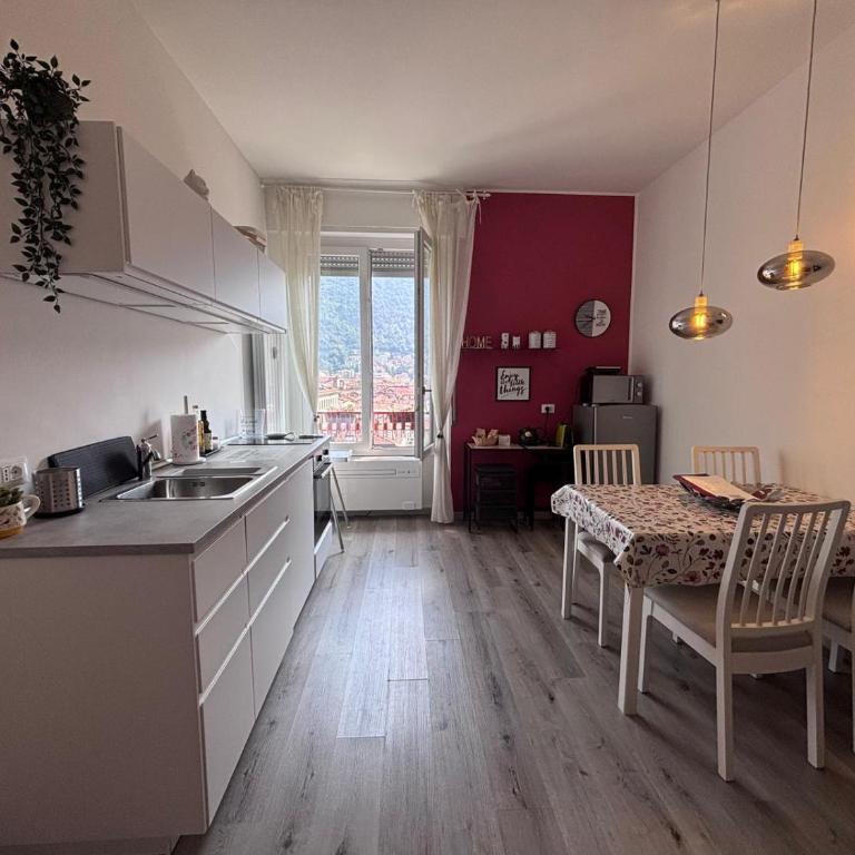 Maison 53 Incantevole appartamento vista Cattedrale di Como - Appartamento con 2 Camere da Letto - 19