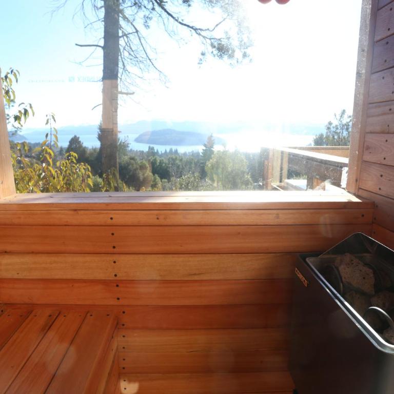 Refugio de bosque con Jacuzzi en terraza y Vista panorámica al lago - Casa de 2 dormitorios - 65