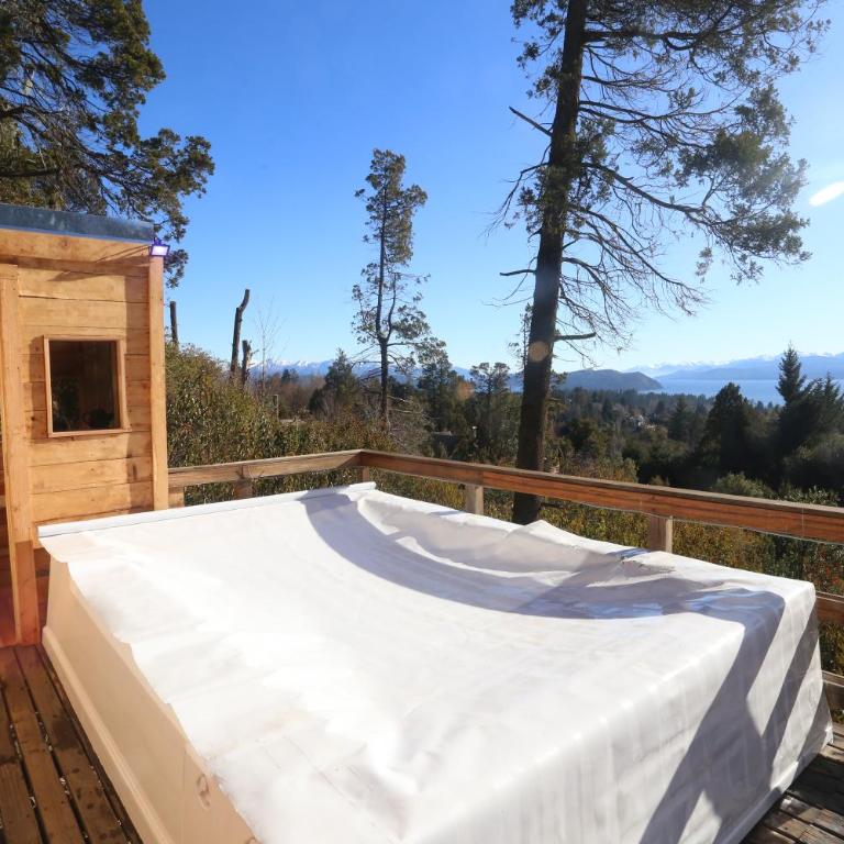 Refugio de bosque con Jacuzzi en terraza y Vista panorámica al lago - Casa de 2 dormitorios - 59