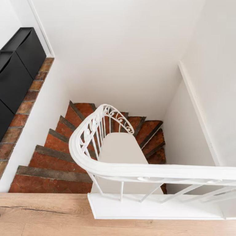 Sur les toits de Meserrer - One-Bedroom Apartment - 6
