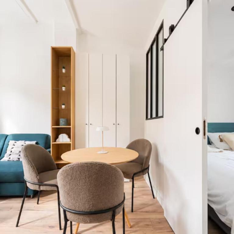 Sur les toits de Meserrer - One-Bedroom Apartment - 7
