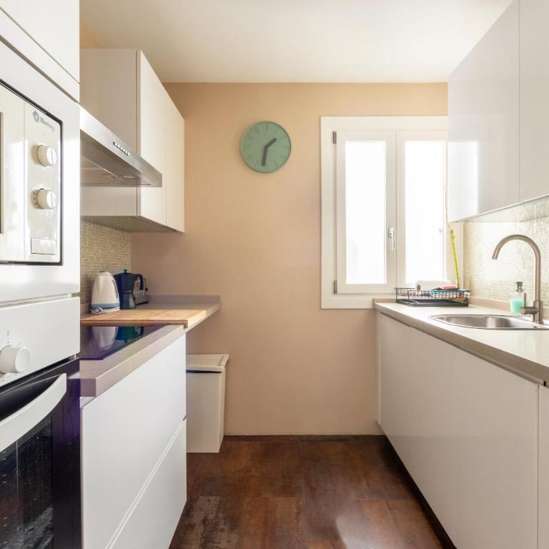 Aston - Apartamento en el centro de Bilbao Garaje incluido - Apartment - 19