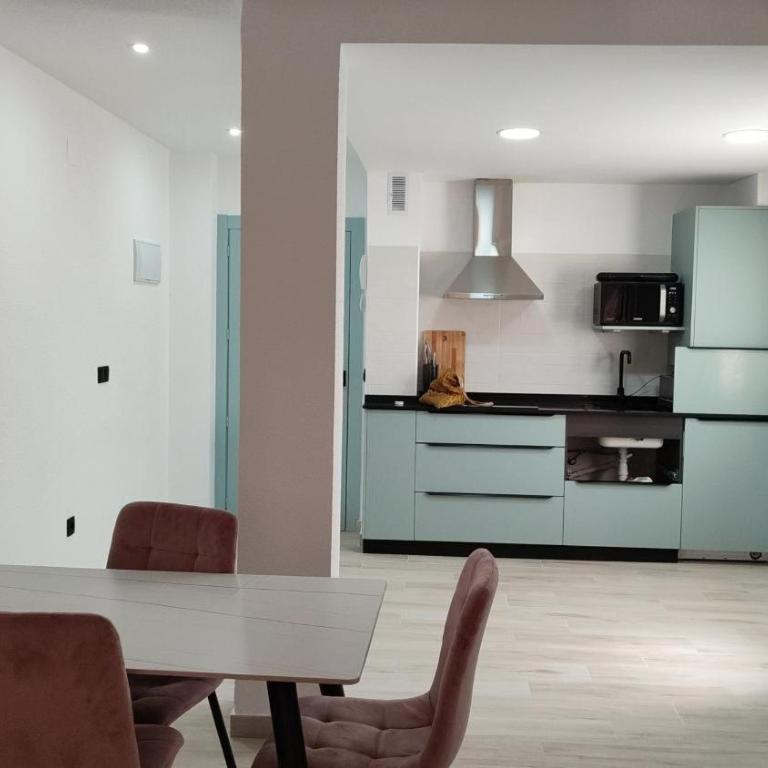 Apartamentos Las Flores - Apartamento con ducha - 11