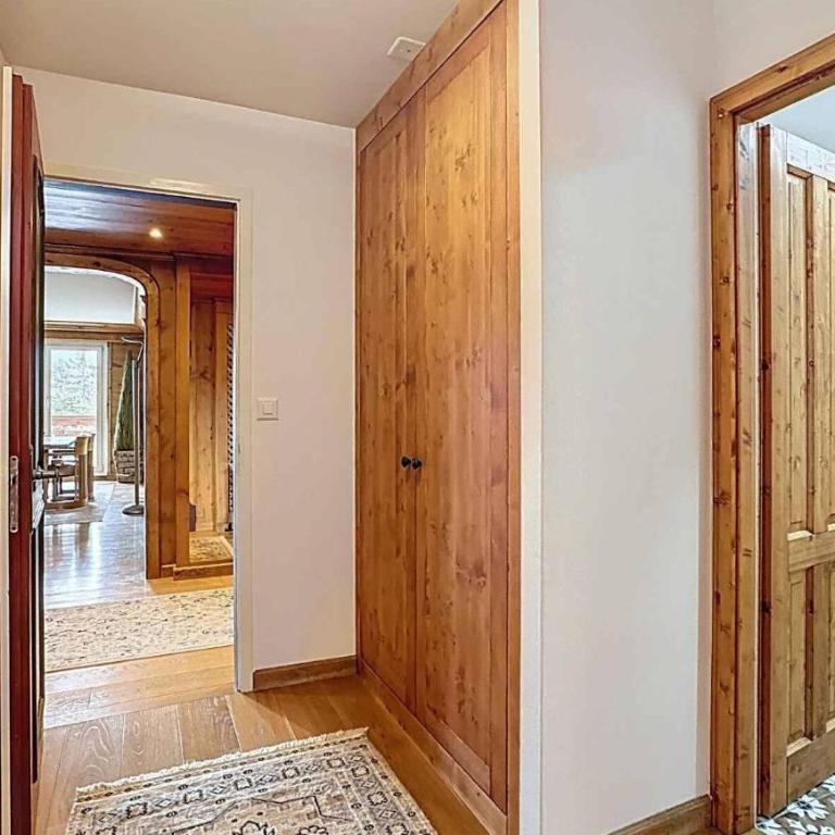 Chez Margot - Family - By CosyHome - Three-Bedroom Premium Apartment with Balcony - 11
