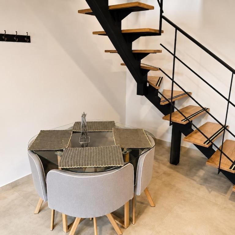Loft La Matea Premium Jacuzzi Privado - One-Bedroom Apartment with Rooftop Spa Bath - 31