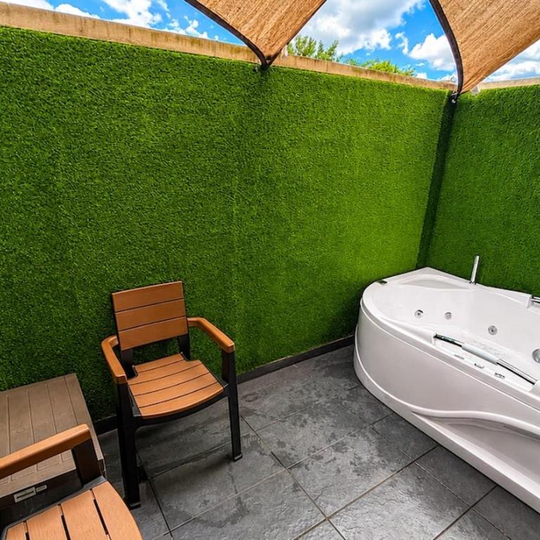 Loft La Matea Premium Jacuzzi Privado - One-Bedroom Apartment with Rooftop Spa Bath - 36