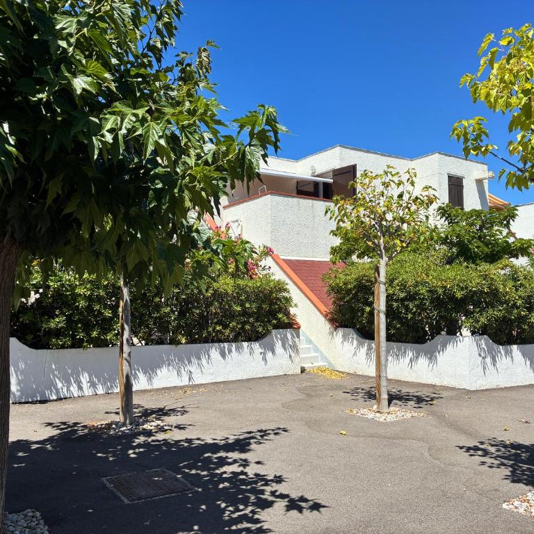 AZUR- Charmant T2 2mn de la plage Wifi Parking Terrasse - Apartment with Terrace - 17