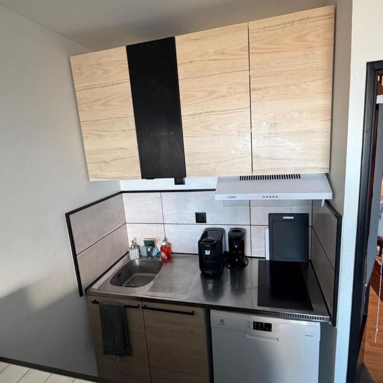 Joli Studio Cabine 1ère ligne avec parking privé - Appartement 2 Chambres - 8
