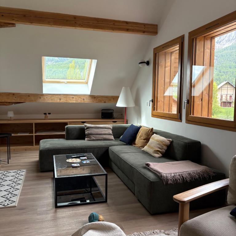 Esprit chalet, grand appartement neuf avec poêle à bois - Appartement 3 Chambres - 3
