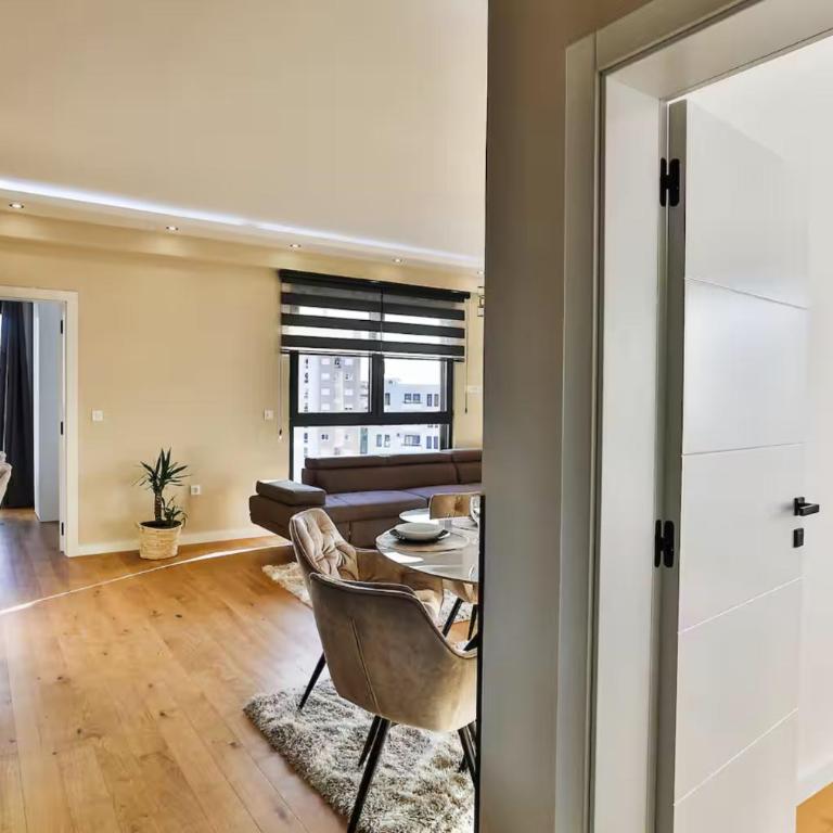 De Luxe Apartment - Apartman sa 2 Spavaće Sobe - 12