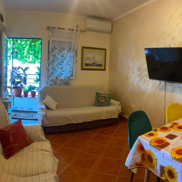 Belada Apartment - Deluxe Apartment - 13