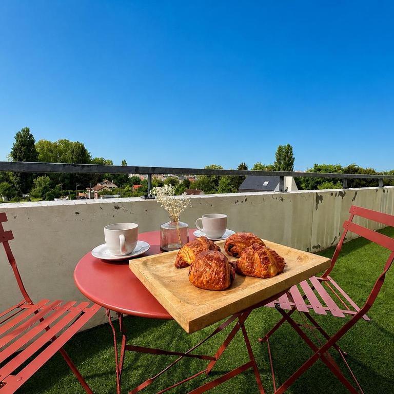 Apartment in LE MANS train station, 24 Hours of Le Mans circuit - Two-Bedroom Apartment - 2