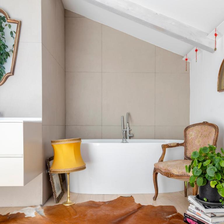 Esotic house - Appartamento con 2 Camere da Letto e Terrazza - 16