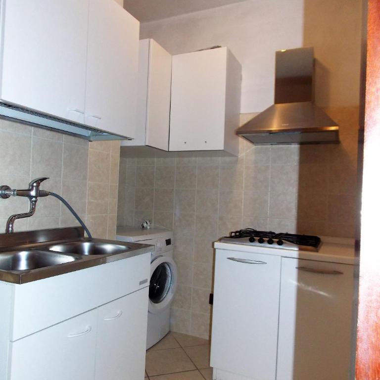 Spacious apartment with side sea view - Appartamento - 2
