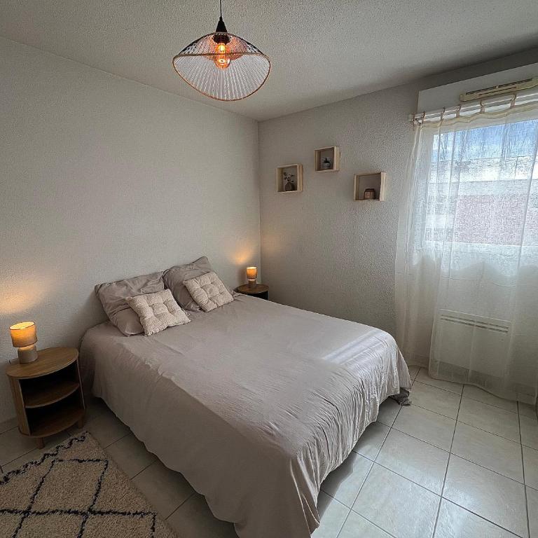 Apartment in LE MANS train station, 24 Hours of Le Mans circuit - Two-Bedroom Apartment - 4
