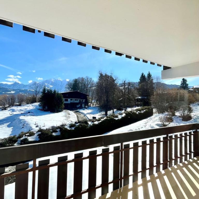 Vue Mont-Blanc et Pistes à pied à Combloux - Appartement - 2