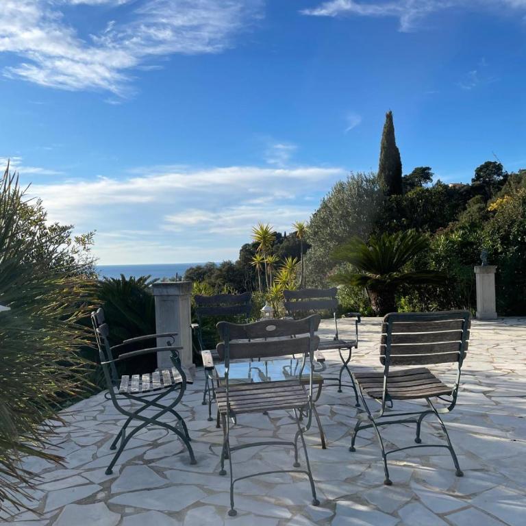 Villa Comtesse du Sud, traumhafte Unterkunft mit Privatpool by Riviera Homelife Management - Maison de Vacances - 31
