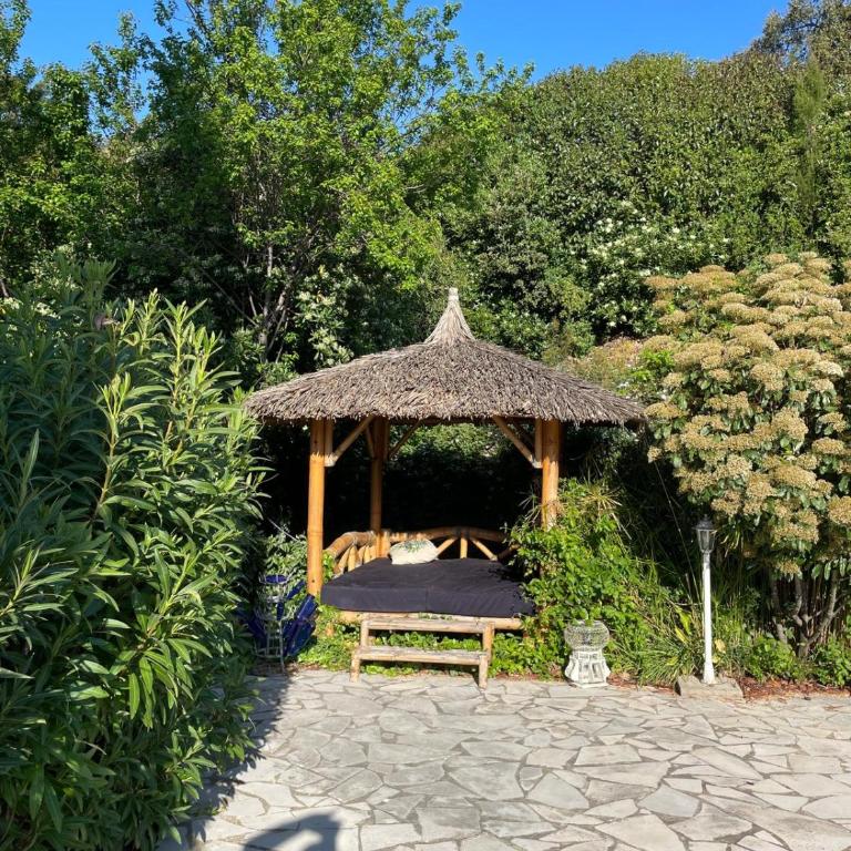 Villa Comtesse du Sud, traumhafte Unterkunft mit Privatpool by Riviera Homelife Management - Maison de Vacances - 33