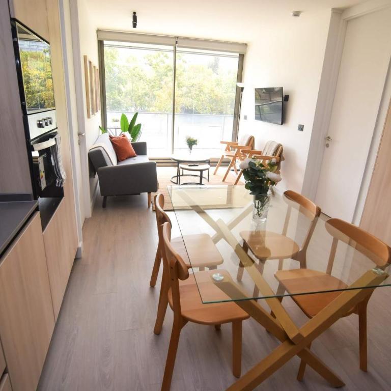 Spacious 2BR Apt Top Las Condes Location - Apartamento - 9
