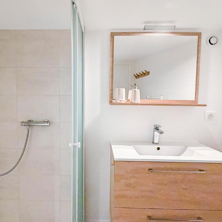 T4 climatisé Terrasse & Parking Vienne - Haus mit 3 Schlafzimmern - 34