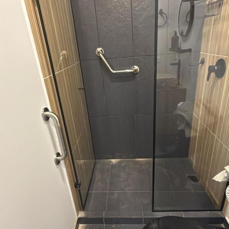 Loft La Matea Premium Jacuzzi Privado - One-Bedroom Apartment with Rooftop Spa Bath - 5