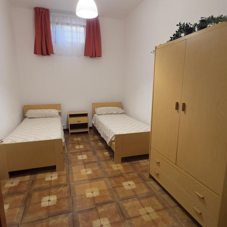 SirenaHouse - Appartamento con 2 Camere da Letto e Terrazza - 5