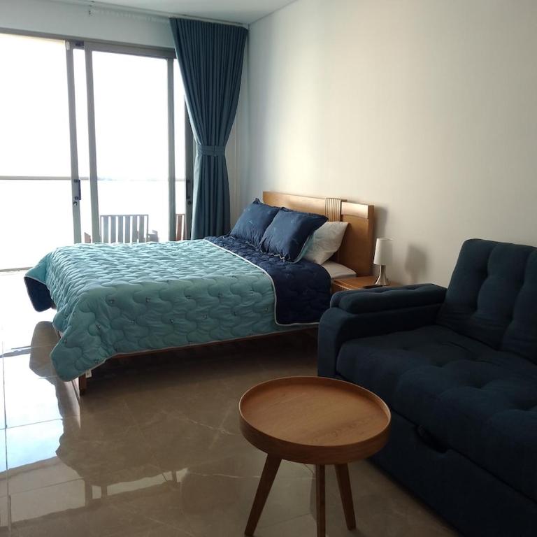 Beautiful apartment suite with ocean views - Two-Bedroom Apartment - 10