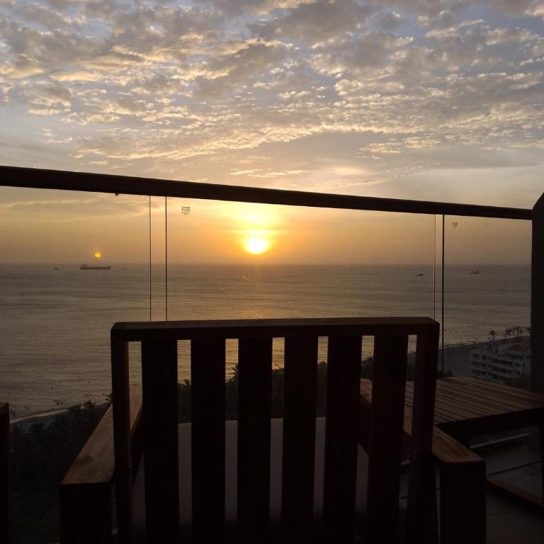 Beautiful apartment suite with ocean views - Two-Bedroom Apartment - 14
