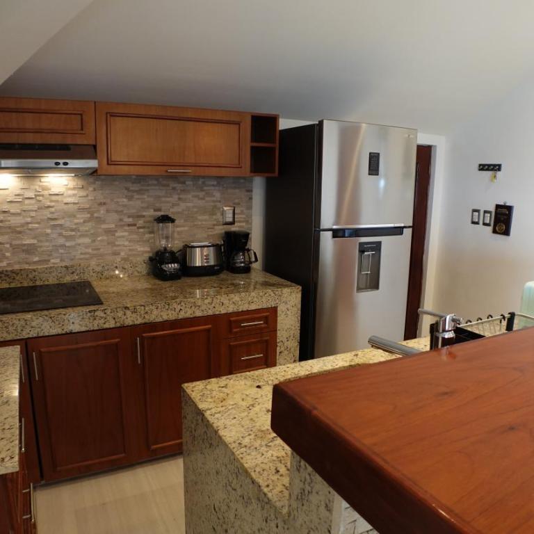 Bartolome Oceanfront Suites - Apartamento de 2 dormitorios con balcón y vistas al mar - 4