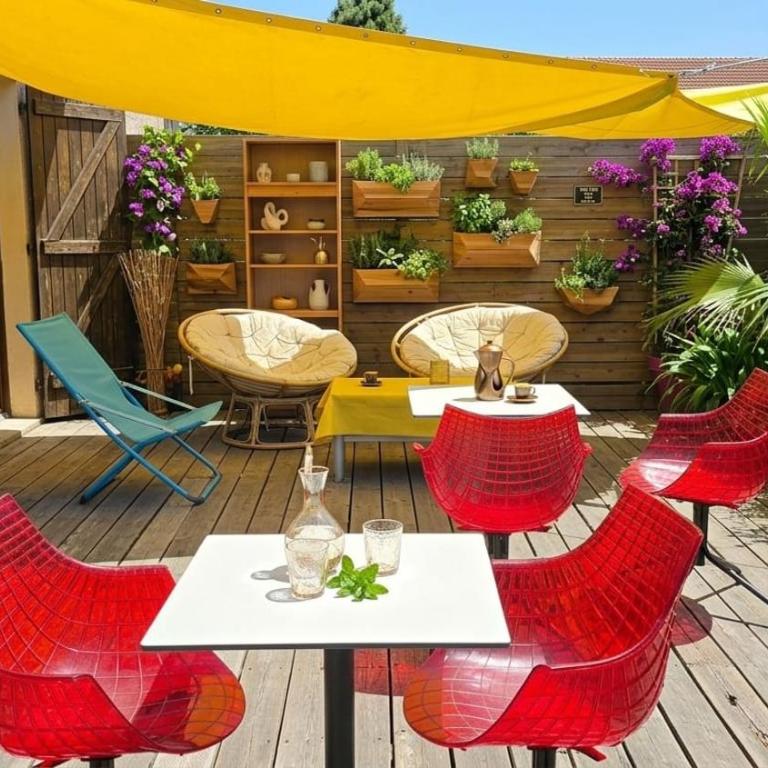 Chambres Du Petit Bonheur - Chambre Double - Vue sur Jardin - 13